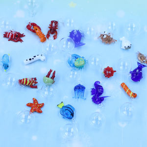 Đồ trang trí thủy tinh Murano hình động vật biển nhỏ nổi trên nước, làm bằng kỹ thuật Lampwork, có kèm quả cầu - Product Image 3