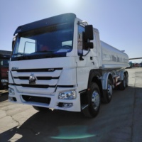 Camion-citerne à carburant d'occasion 8x4 de 10000 à 40000 litres à bas prix à vendre