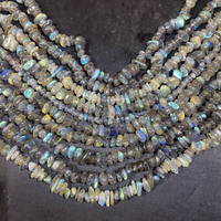 Bracelets en cristal naturel de vente chaude Bracelet à moitié fait de gravier de Labradorite Flash bleu pour le cadeau