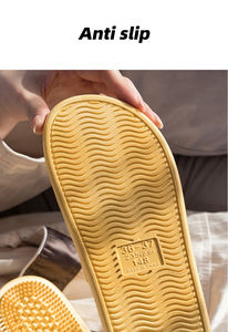 Sandales d'été en PVC imperméables, respirantes et antidérapantes pour femmes, idéales pour la maison, la douche, la réflexologie et le soin des pieds. - Product Image 4