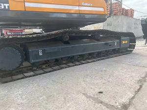 Excavatrice Hyundai R225LC-9S d'occasion de haute qualité, 22 tonnes, économe en carburant, marque coréenne, excavatrice sur chenilles en bon état, prête à être expédiée - Product Image 6