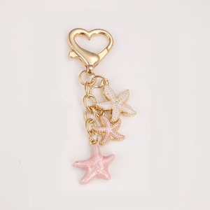 Nuevos llaveros de Metal creativos, colgantes coloridos de estrella de mar, cierres de langosta en forma de corazón, ideales para decoraciones de mochila para mujer - Product Image 3
