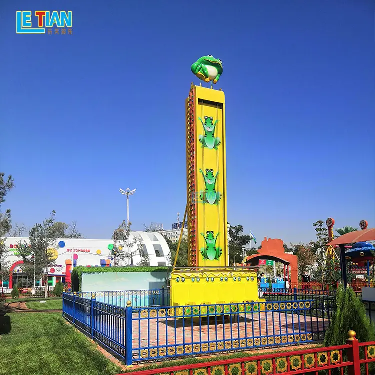 Açık tema parkı 9m gökyüzü damla kulesi eğlence tesisleri çocuklar için 6 koltuk kurbağa atlama sürmek