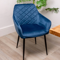 Chaises de salle à manger en tissu velours/imitation cuir de luxe nordique, avec pieds en métal, vente en gros d'usine