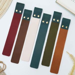 ที่คั่นหนังสือหนัง PU สีสันสดใส สไตล์โมเดิร์น สำหรับนักเรียน แบบเรียบง่าย พกพาสะดวก ของขวัญสำหรับคนรักการอ่าน - Product Image 6