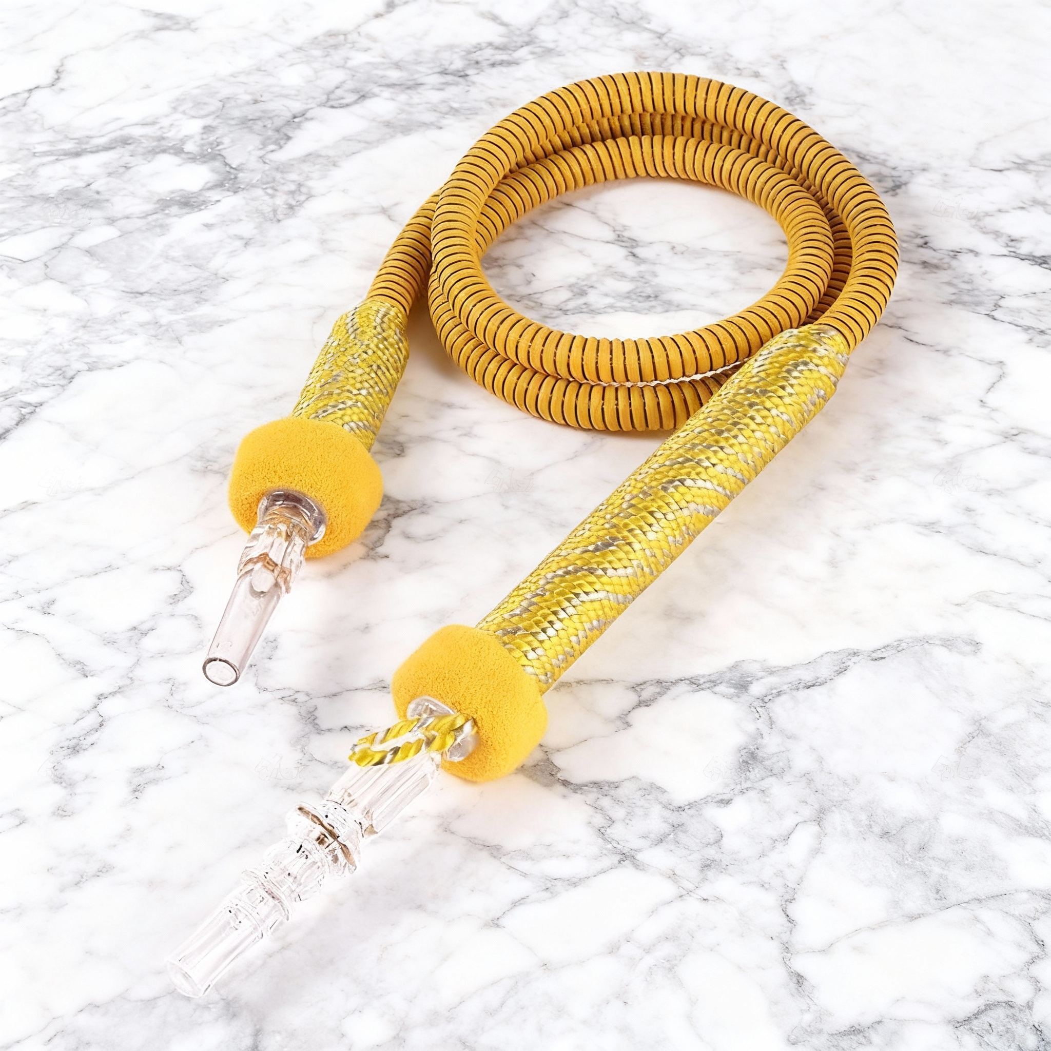 สีเหลือง