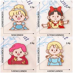 Parche Bordado Autoadhesivo NODA con Diseño de Princesa para Decoración de Ropa y Bolsos - Product Image 6