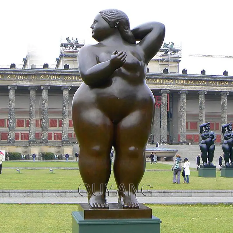 QUYANG आधुनिक सजावटी आउटडोर गार्डन बड़े प्रसिद्ध फर्नांडो Botero नग्न महिला कांस्य वसा लेडी कला सार मूर्तिकला