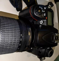 Appareil Photo Numérique d'Occasion de Haute Qualité Nikon D7000 Kit Objectif 18-105 mm Capteur APS 16 MP Full HD Appareil Photo de Voyage