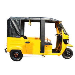 Bajaj Tuk para pasajero con motor de refrigeración por aire de 175cc a la venta - Product Image 6