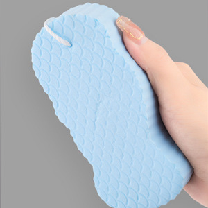 Gant de bain exfoliant magique en PVA, éponge nettoyante durable pour le corps, élimination des peaux mortes - Product Image 4