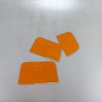 Grattoir de voiture léger en PE, couleur jaune, pour un nettoyage domestique facile et des tâches de préparation des surfaces, prix d'usine