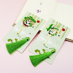 Adorable Panda esmalte marcapáginas accesorios de lectura únicos para amantes de los libros divertido Metal borla libro marcadores Idea de regalo - Product Image 1