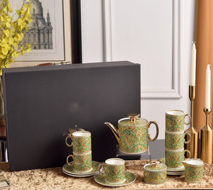 Vente flash : Ensemble de café et de thé en céramique blanche et or de luxe nordique, 15 pièces, avec poignée dorée - Product Image 1