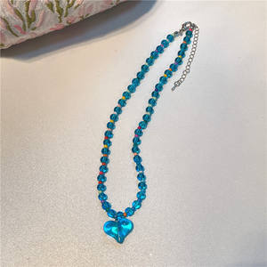 Collar Coreano con Cuentas de Corazón de Nuevo Color, Hecho a Mano, Estilo Dulce y Lindo para Chicas, Cadena Transparente para Clavícula, Regalo de Boda que Combina con Todo - Product Image 4