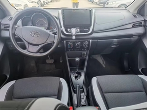 Vente en gros de voitures d'occasion : <span class=keywords><strong>Toyota</strong></span> <span class=keywords><strong>YARiS</strong></span> L Dazzling <span class=keywords><strong>2020</strong></span> 1.5L CVT Euro VI R15 <span class=keywords><strong>Automatique</strong></span> de haute qualité – Collection Boutique - Product Image 5