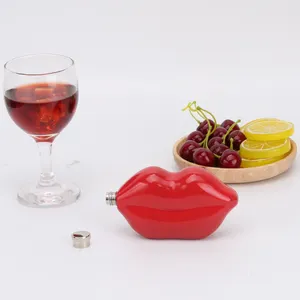 Explosion Exquisite Gift Red Lip Hip Flask Stainless Steel Lipstick Flasks For Liquor For Women