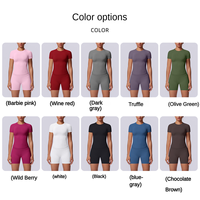 Ensemble de sport 2 pièces respirant à taille élastique sans couture très extensible pour femme, avec hauts à manches courtes et shorts à effet froncé aux fesses