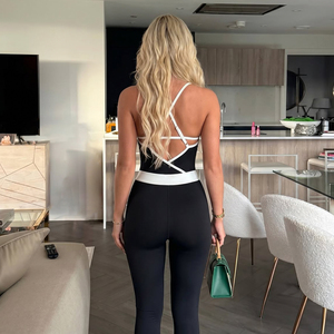 Combinaison moulante sans dos pour femme, style sportif urbain européen, patchwork color block, effet amincissant et définissant la taille, idéale pour le yoga et le Pilates - Product Image 5