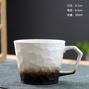 Mug à café en céramique émaillée au design moderne de dessin animé - Cadeau de fête parfait pour un usage au bureau, capacité de 301 à 400 ml, passe au lave-vaisselle et au micro-ondes - Product Image 6