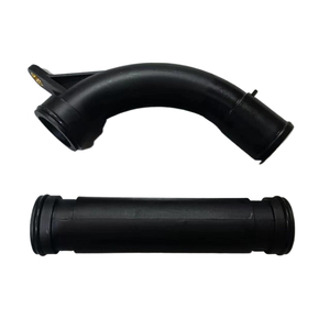 Tubo di Uscita Acqua 0K95K-15-290 0k95k15290 0k95k15290 0K95K-15290 per CARNIVAL SEDONA - Product Image 1