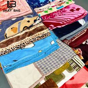 Manta de Dormir Cálida y Cómoda de Invierno de Primera Calidad, Venta al por Mayor de Fábrica, Ropa Usada de Marca, Alta Calidad - Product Image 6