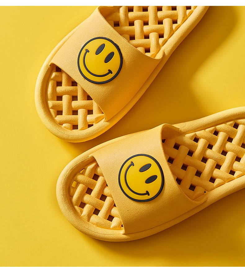 Smiling Face Slides Slippers Summer Home Bath Indoor Slippers Wholesale