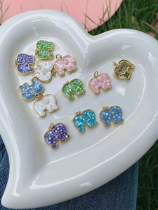 Colgante de elefante pequeño y colorido de esmalte <span class=keywords><strong>Makron</strong></span> con baño de oro de 18K para la fabricación de collares y joyas - Product Image 4