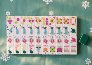 ชุดไพ่นกกระจอกอเมริกันสีเขียวคลาสสิกแบบขายส่ง พร้อมไพ่อะคริลิค 160 ตัว เป็นมิตรกับสิ่งแวดล้อมและทนทาน เหมาะสำหรับเด็กและครอบครัว - Product Image 2