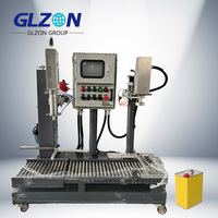 Machine de remplissage semi-automatique de bidons pour solvants, adhésifs et liquides chimiques de 30 L avec système de bouchage