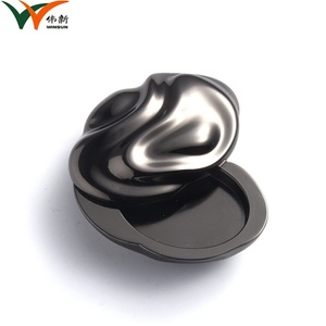 Envase de Bálsamo Sólido de Metal Negro en Forma de Concha, Diseño Personalizado, Venta Caliente - Product Image 4