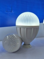 Lumière de décoration d'intérieur de haute qualité e27 b22 plastique 20w 30w 40w 50w 60w pilote T forme ampoules Led ampoule pour la maison