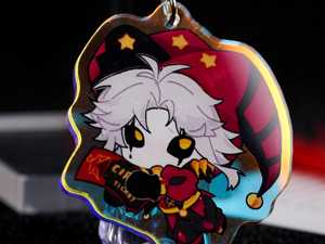 OEM ODM Set de Llaveros y Colgantes para Bolsos de Acrílico Iridiscente con Diseño de Pierrot Arlequín de Freak Circus, Regalos para Fans de Todas las Edades - Product Image 3