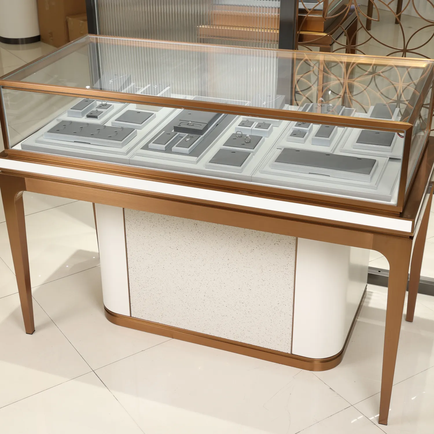 High Grade Jewelry Kiosk With Custom Jewelry Showcase And Display Counter For Sale