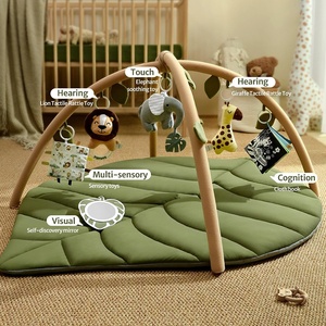 Alfombra <span class=keywords><strong>de</strong></span> Juego Acolchada <span class=keywords><strong>de</strong></span> Lujo con Arcos y Diseño <span class=keywords><strong>de</strong></span> Hojas, <span class=keywords><strong>Gimnasio</strong></span> <span class=keywords><strong>de</strong></span> Actividades Multifuncional con Juguetes Táctiles <span class=keywords><strong>de</strong></span> Jirafa y León - Product Image 1