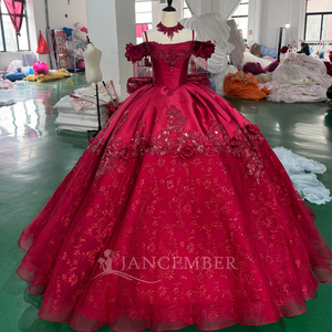 Vestido de Quinceañera Borgoña Xs271, Escote Corazón, Hombros Descubiertos, Cola Capilla, Largo hasta el Suelo, 100% Poliéster, Vestidos de Lujo con Encaje - Product Image 6