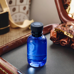 Perfume <span class=keywords><strong>de</strong></span> mirto <span class=keywords><strong>de</strong></span> Vietnam <span class=keywords><strong>de</strong></span> larga duración para mujeres Venta al <span class=keywords><strong>por</strong></span> <span class=keywords><strong>mayor</strong></span> Extracto natural Perfume <span class=keywords><strong>de</strong></span> Damas <span class=keywords><strong>Compra</strong></span> a granel Venta caliente - Product Image 4