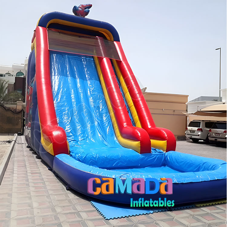 มีสีสัน