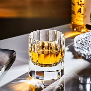 Verre à <span class=keywords><strong>whisky</strong></span> en cristal K9 sans plomb, base épaisse sculptée à la main, 180 ml, réutilisable, moderne, luxueux, coupe verticale 3D - Product Image 1