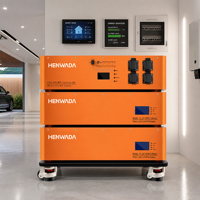 Batterie solaire tout-en-un 15,36 kWh avec système de stockage et onduleur 51,2 V 300 Ah LiFePO4 ESS empilable avec roues Livraison en 3-5 jours