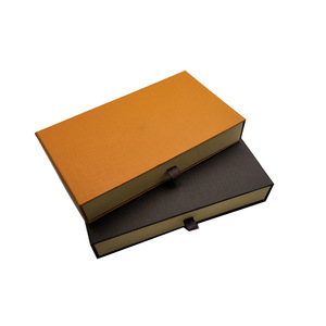 High quality designer luxury wallets famous brands logo for men and women designer packing box