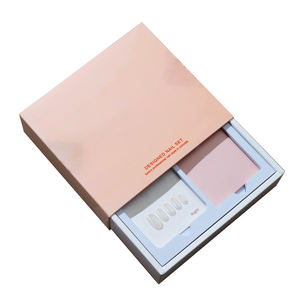 Caja de regalo de lujo personalizable 2mm calidad brillante mate laminación Prensa en caja de embalaje de uñas para esmalte de uñas - Product Image 1