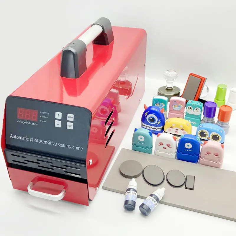 Máquina de sellos de flash rojo fotosensible completamente automática máquina de hacer sellos de nombre de flash