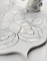 Haute qualité marbre blanc jet d'eau mosaïque carrelage marque coquille fleur mosaïques Art Kits mère perle pierre pour piscine Application