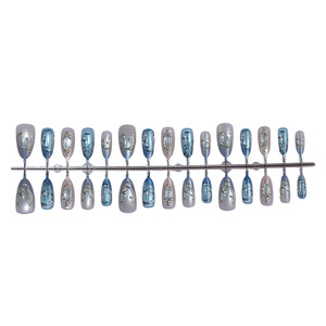 Ongles press-on artistiques de qualité supérieure, motif Nénuphars d'Émeraude Monet - Product Image 4