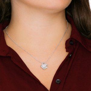 Collana con <span class=keywords><strong>Ciondolo</strong></span> a <span class=keywords><strong>Quadrifoglio</strong></span> Cuore a Cuore in Acciaio Inossidabile con Zirconi 5A, Bestseller Transfrontaliero - Product Image 3