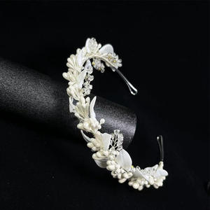 มงกุฎดอกไม้เซรามิกเคลือบทองประดับคริสตัลทำมือ สำหรับงานหมั้น งานแต่งงาน เพื่อนเจ้าสาว งานพรอม เครื่องประดับผมสำหรับผู้หญิง - Product Image 6