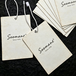 Custom Luxury Waterproof Swing Hangtag for Clothing Socks Shoes Bags Bottle Gifts Hanging Garment Tag - Product Image 1