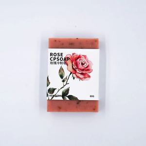 Mascarilla de jabón hecha a mano con esencias de rosas naturales, jabón frío - Product Image 4