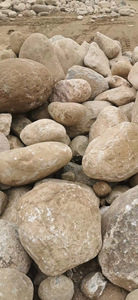 Fourniture de <span class=keywords><strong>galets</strong></span> <span class=keywords><strong>20</strong></span>-40CM 30-60CM pierres de rivière <span class=keywords><strong>40</strong></span>-120CM forme d'oeuf de pierre de paysage - Product Image 3